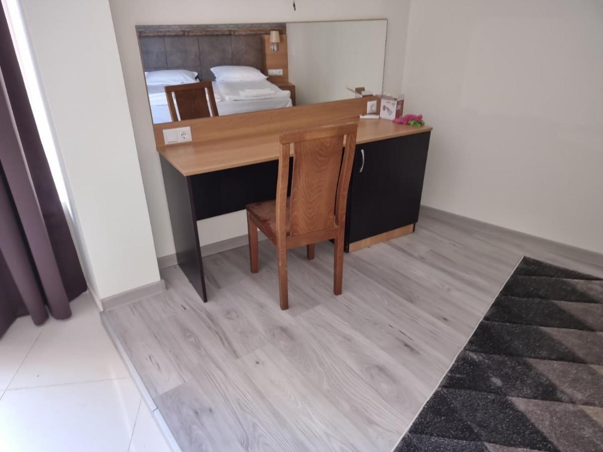 Бутикови Студиа Брита Kranewo Exterior foto