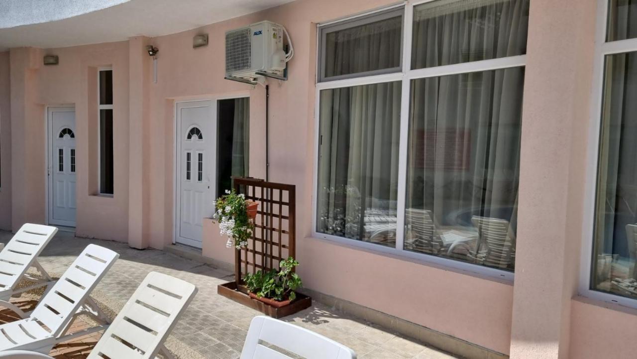 Бутикови Студиа Брита Kranewo Exterior foto