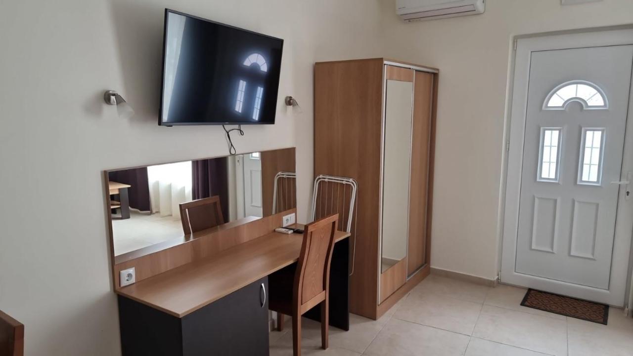 Бутикови Студиа Брита Kranewo Exterior foto