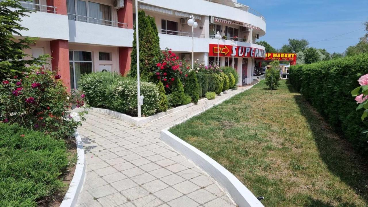 Бутикови Студиа Брита Kranewo Exterior foto